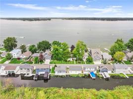 8267 Highland View