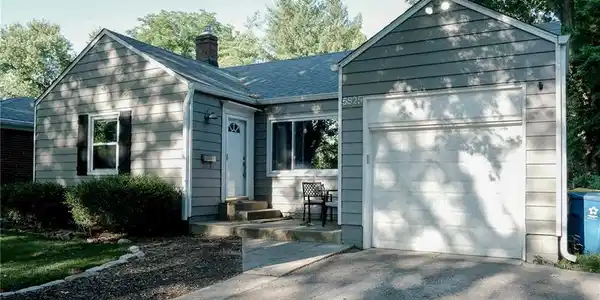 5825 Hillside
