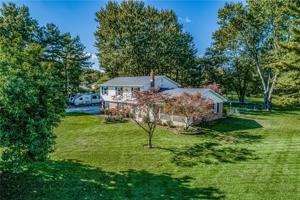 6436 Lakeland