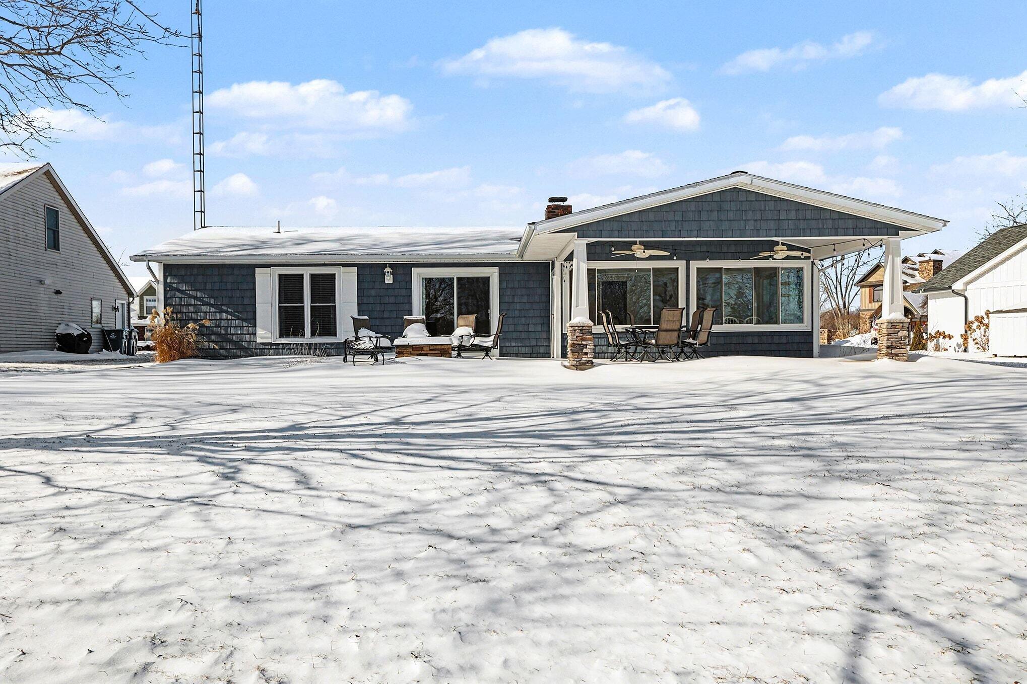 Image 1: 003_file_3374