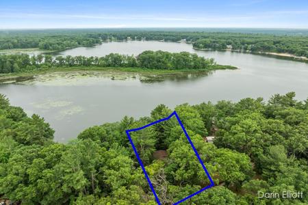 7985 Island View Drive