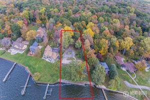 1496 Waukazoo Drive