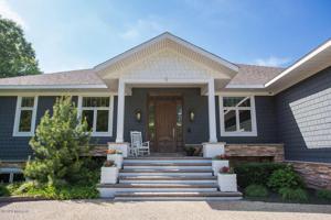 51216 E Arnold Drive