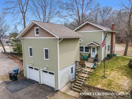 2341 Fern Walk