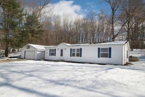 2521 Lake Drive