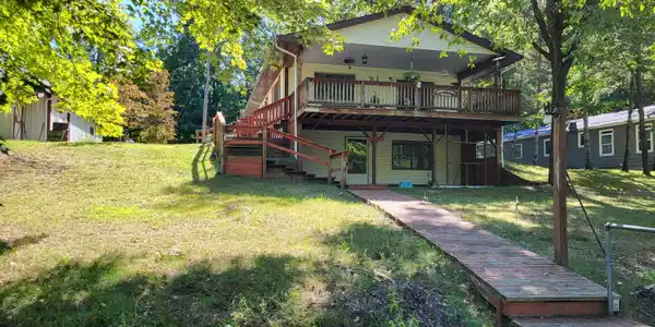 9645 E School Section Lake