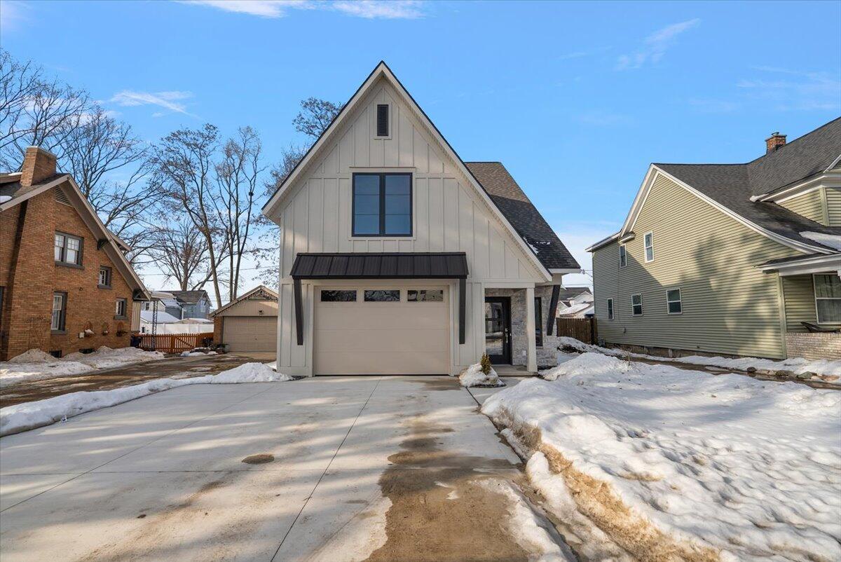 Image 3: 03-581 south shore dr-3