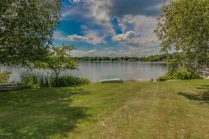 70004 Oak Leaf Drive