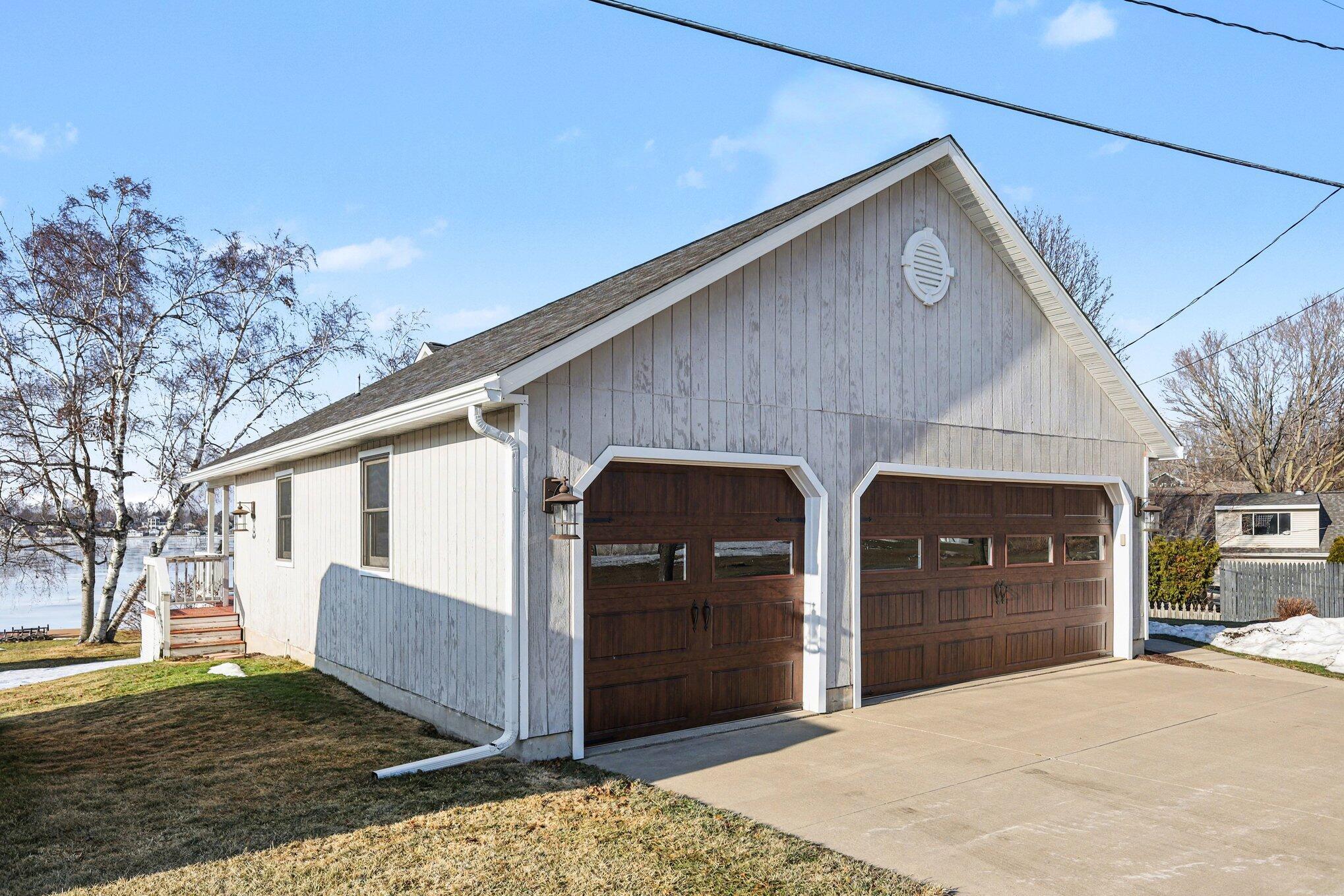 Image 2: 002_file_3274