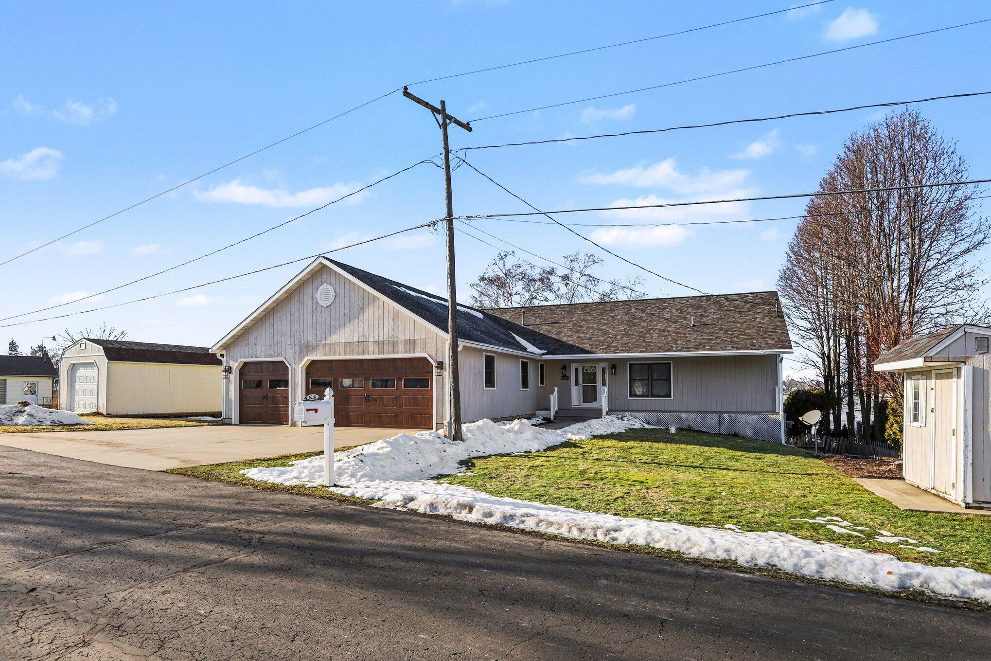 Image 4: 004_file_9848