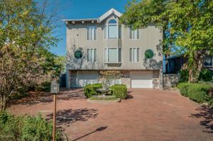 18 Shore Drive