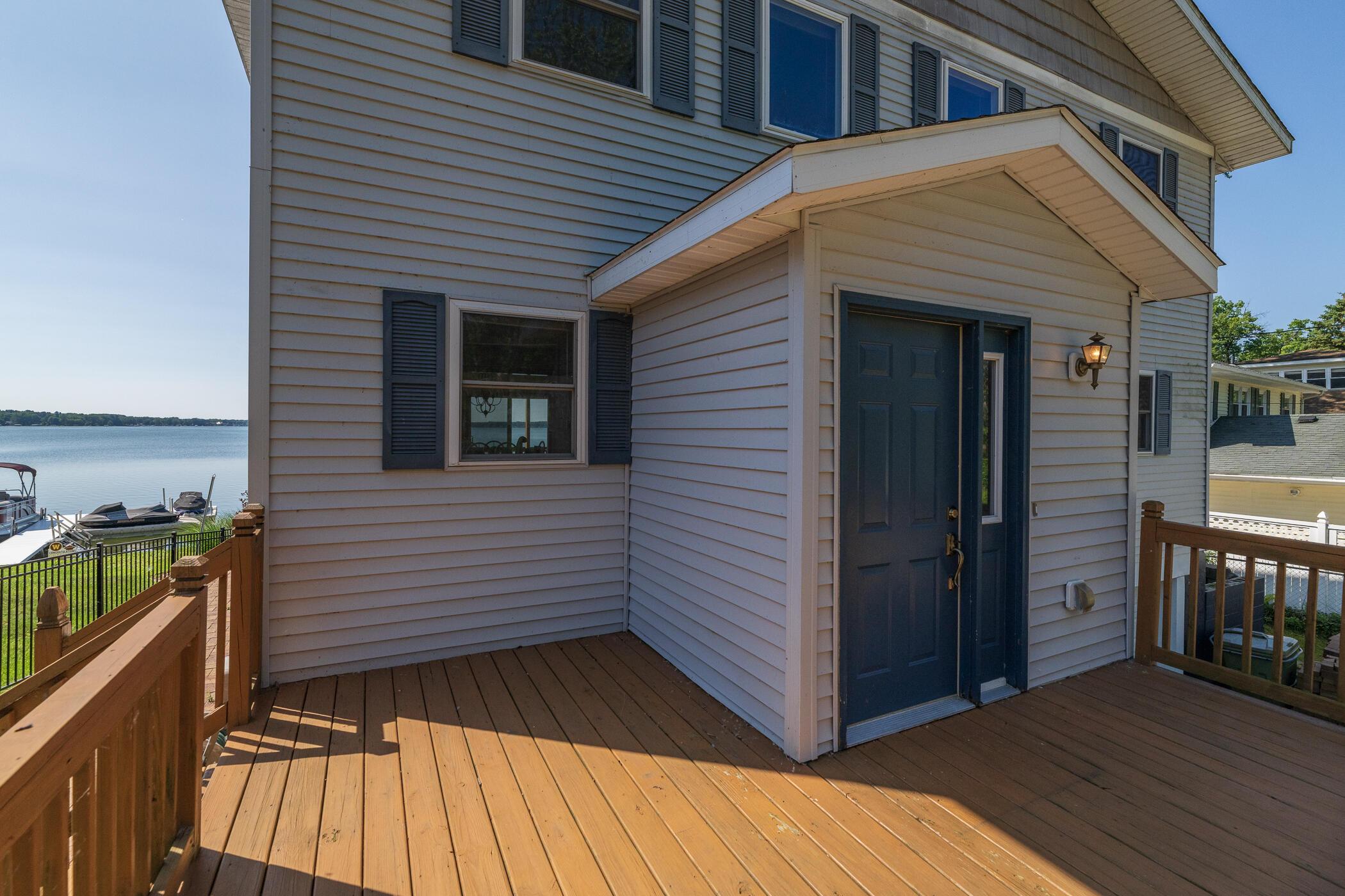 Image 4: 2918 E Shore Dr-68