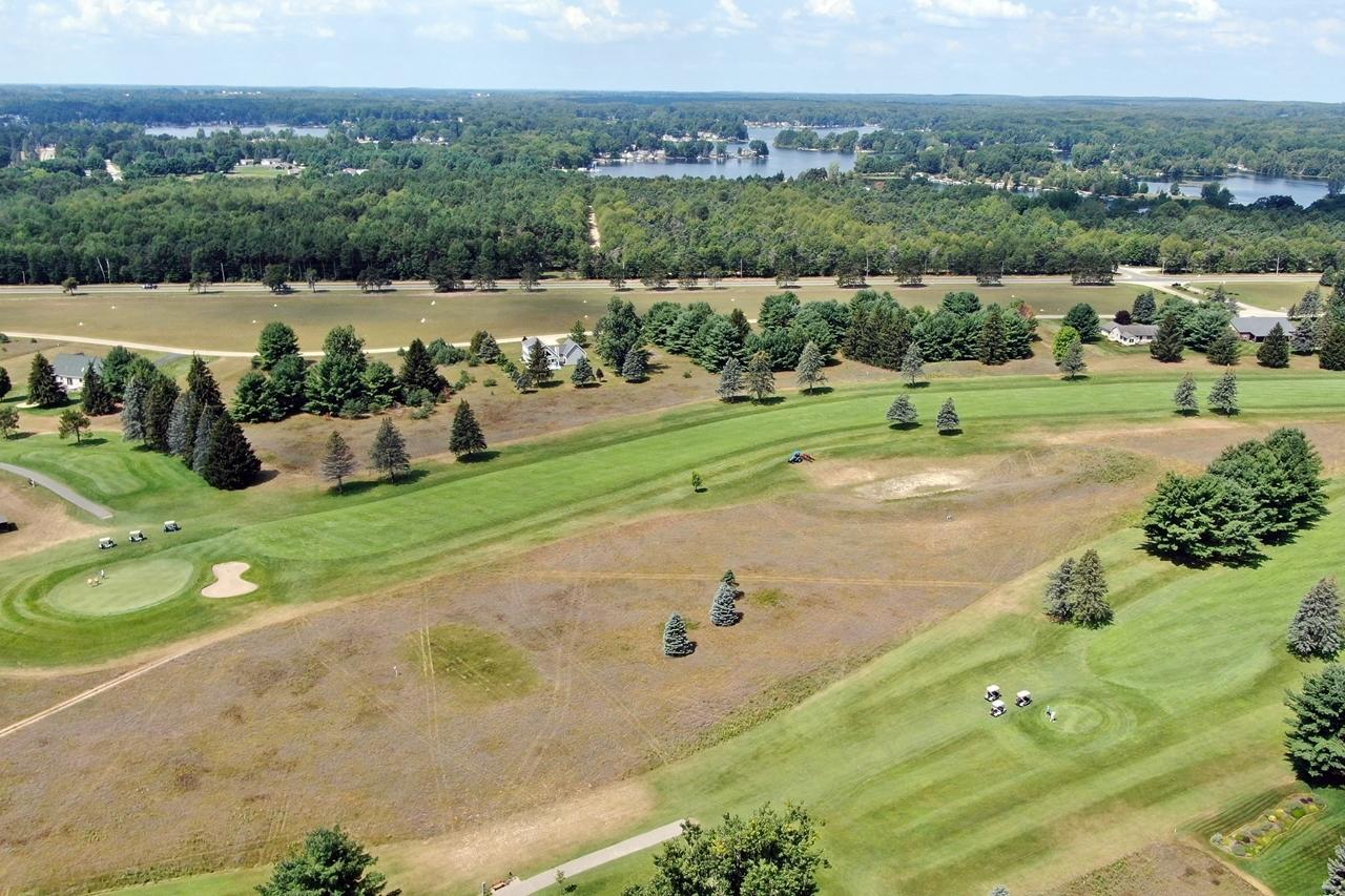 Image 1: Great Location