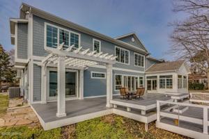7105 N Maple Drive