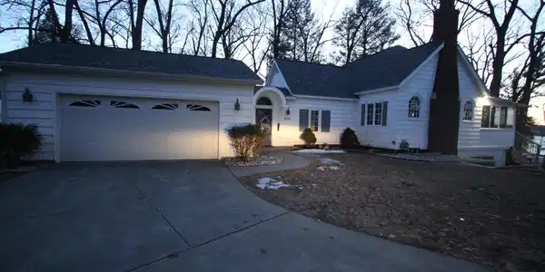 832 Oakmere Place