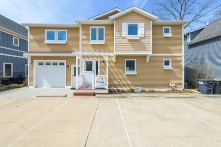 612 Maple