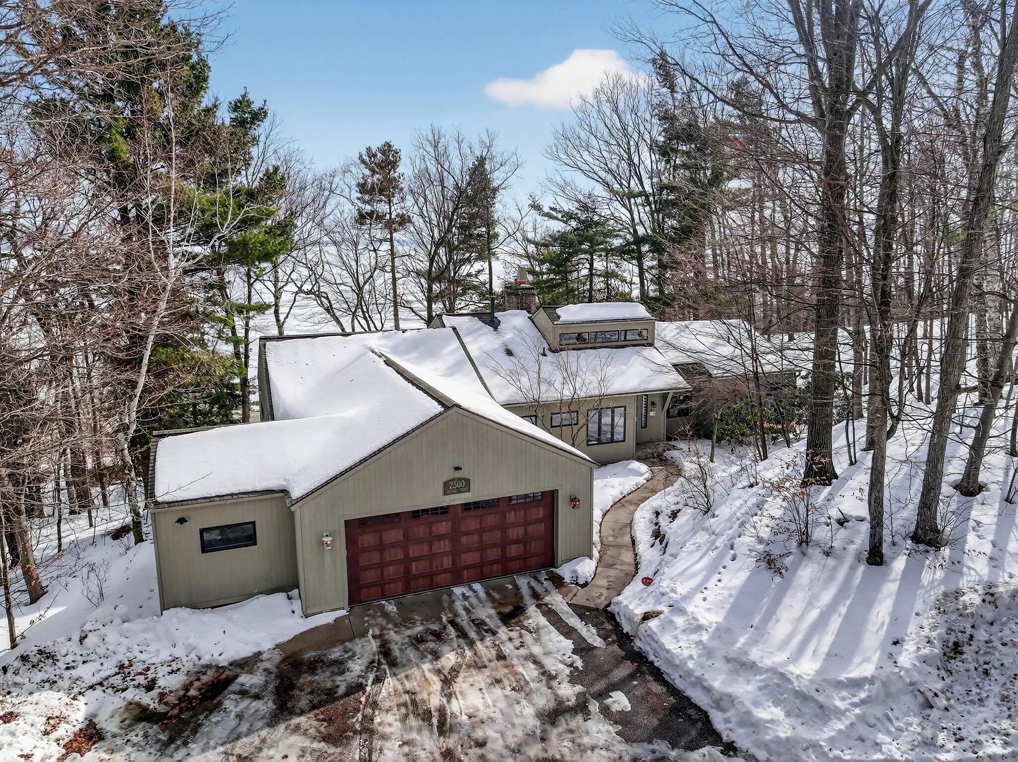 Image 2: 10-web-or-mls-DJI_20260216124718_0735_D