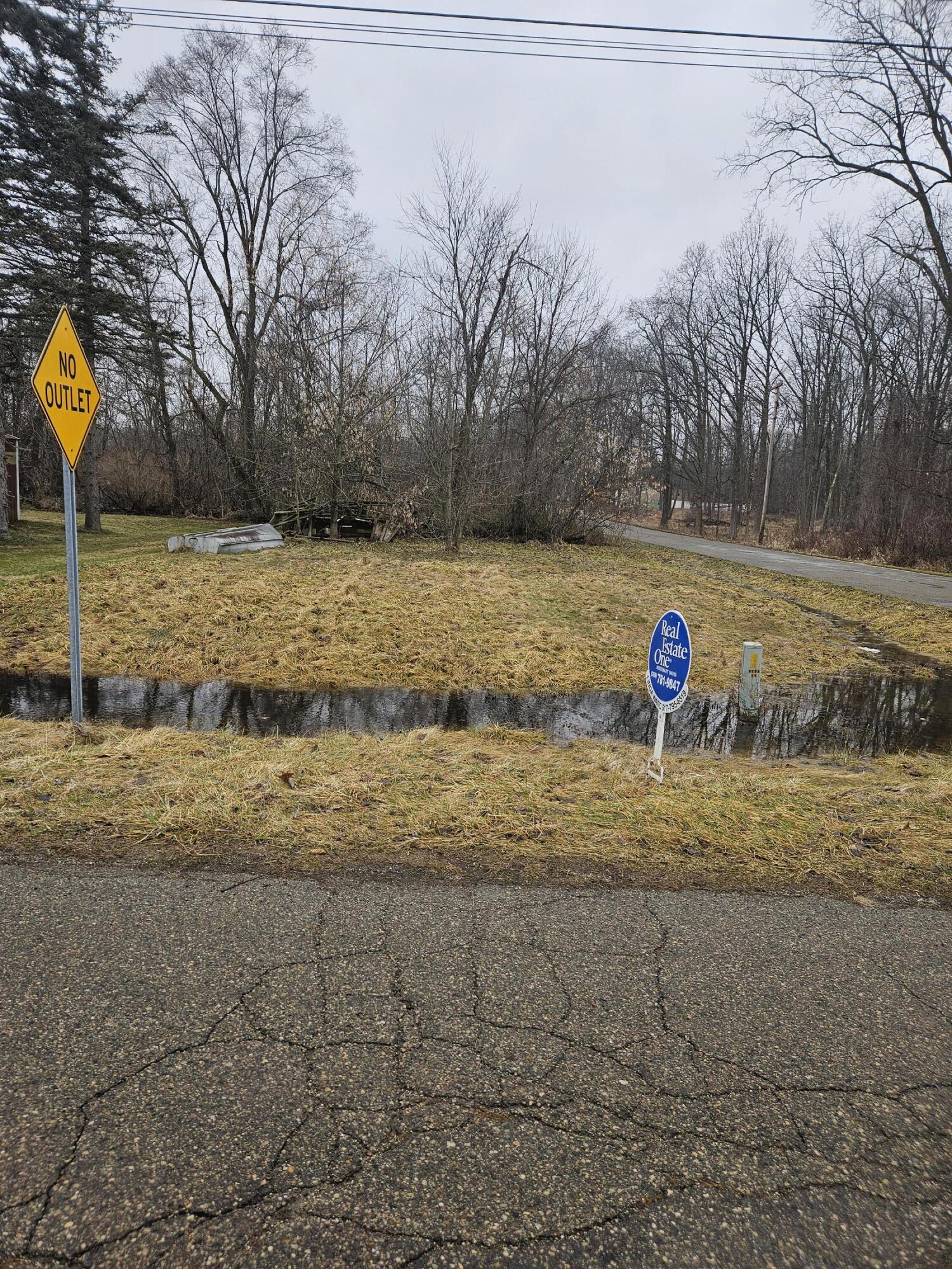 Image 1: Monroe Rd front