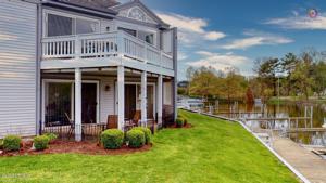 348 Mariners Cove Court
