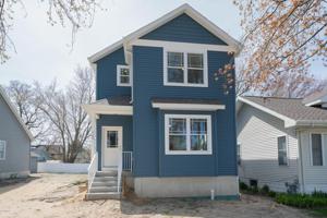 760 Center Street