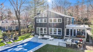 16396 Meadow Wood