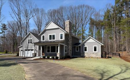 14805 Crest View Court