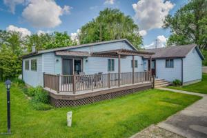 61316 Donald Roadway E
