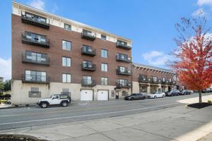 516 Williams