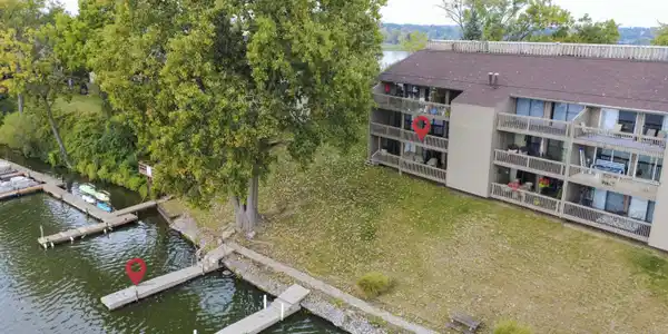 800 Cliffs Drive