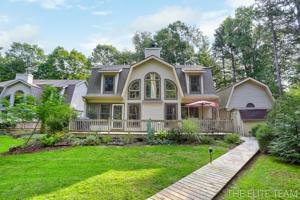 2342 Lakeshore Drive