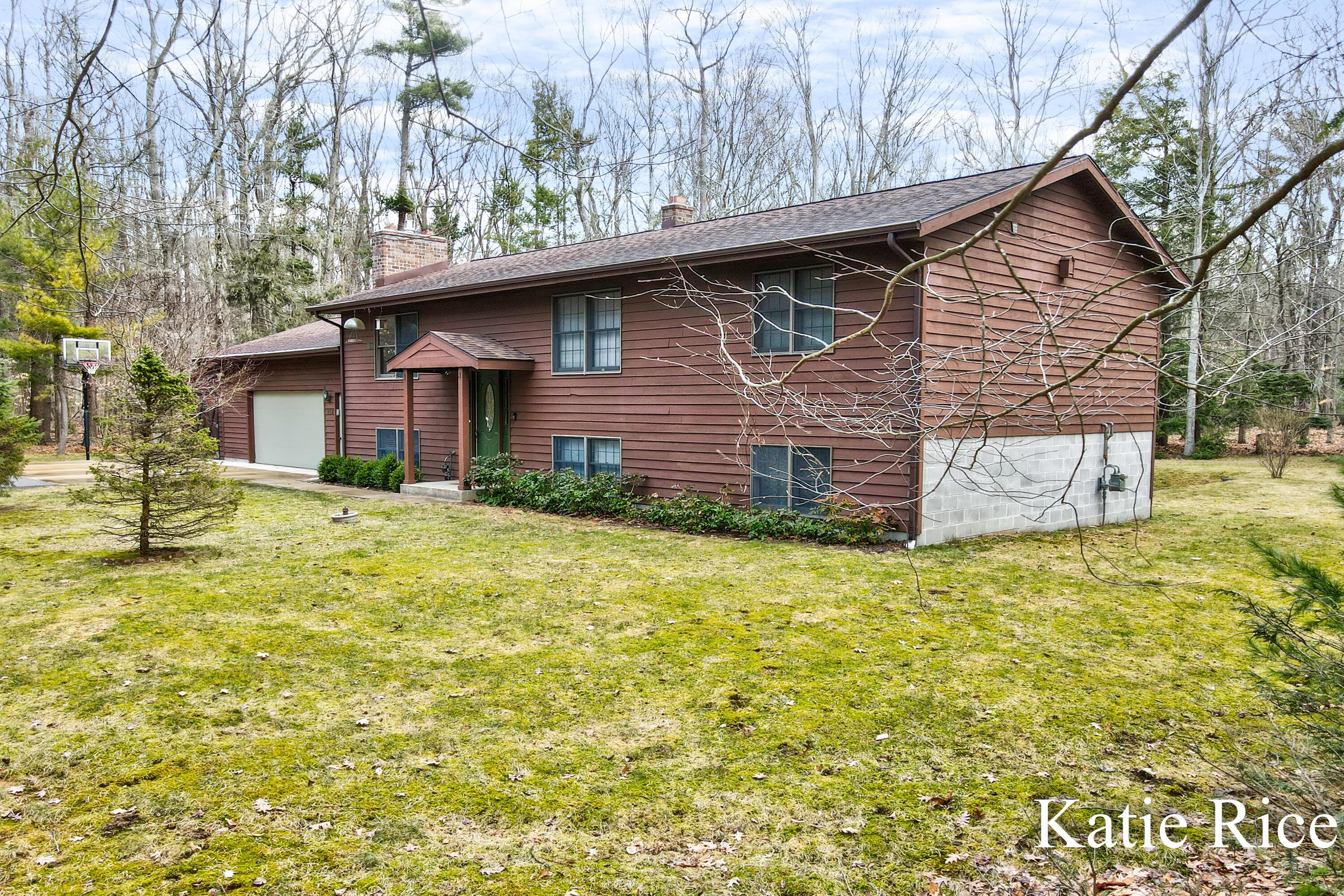 Image 3: Katie Rice - 938 Scenic Drive (55)-3