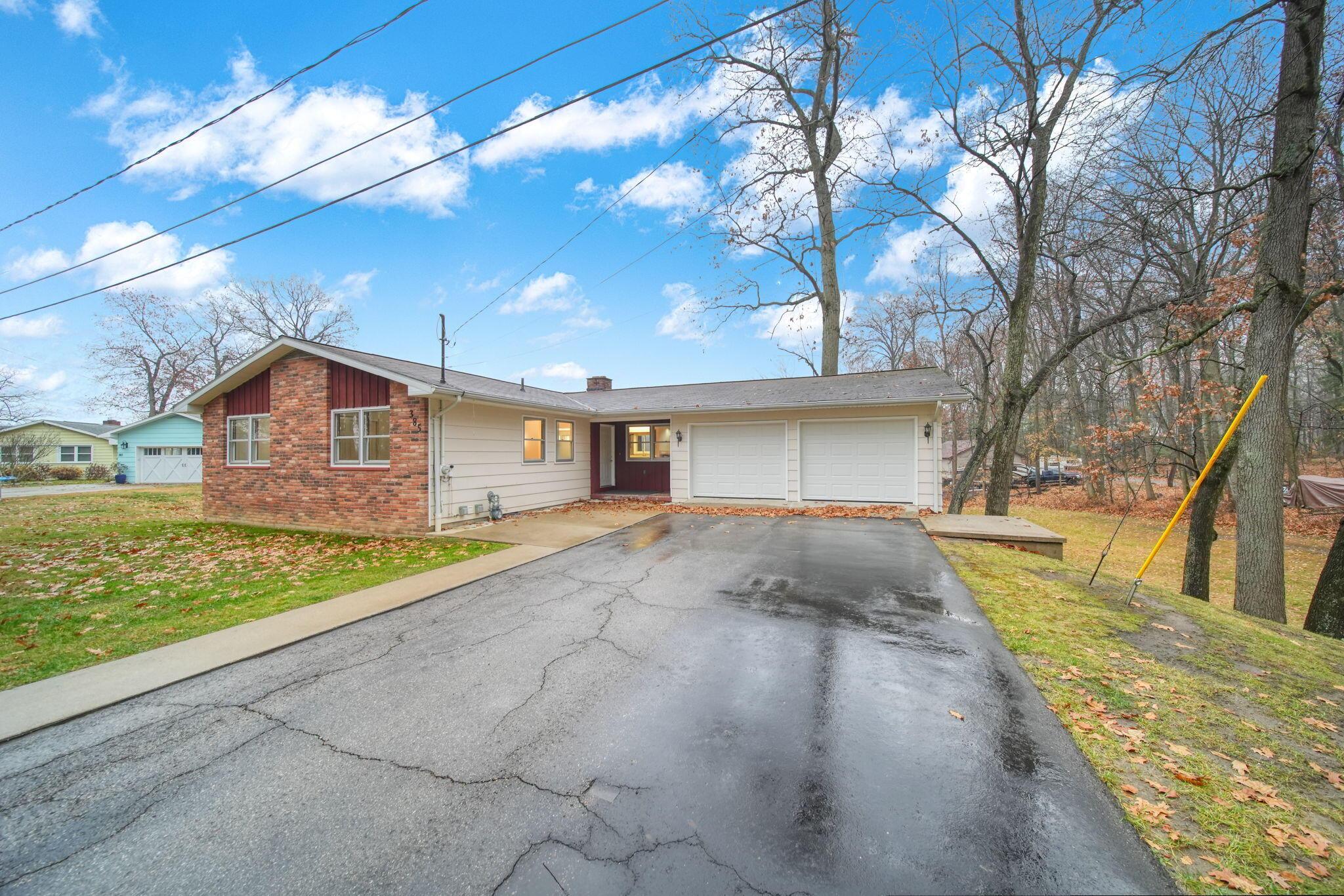 Image 4: 4-web-or-mls-DSC04382_HDR