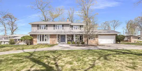 204 Lynwood