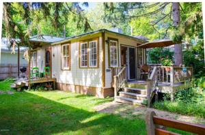 16032 Lakeshore Rd Road