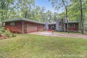 3855 Forest Trail