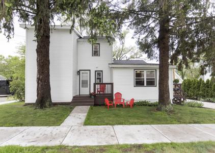 102 N Barker Street