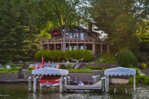 7112 N Maple Drive