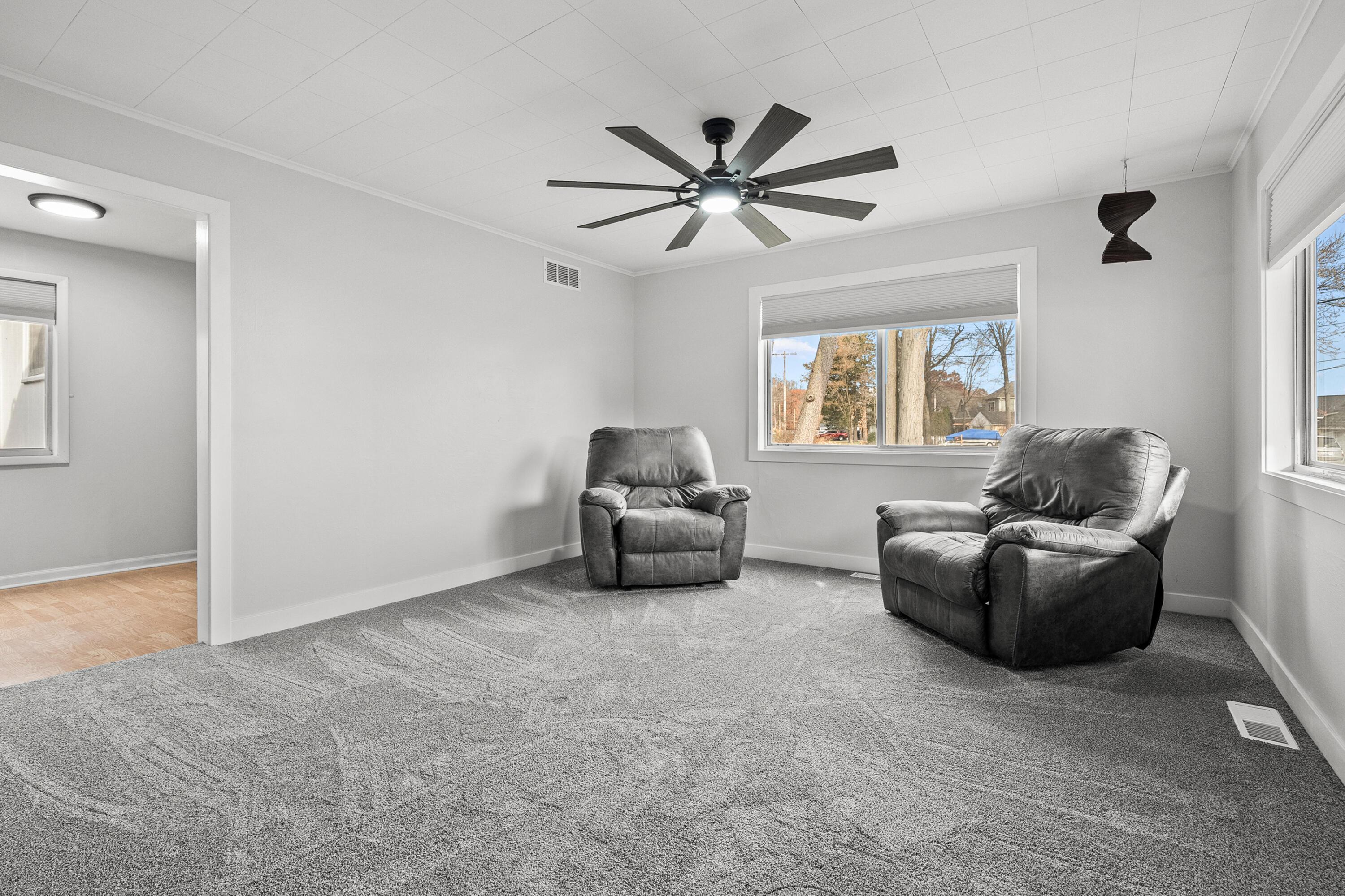 Image 3: Shore Dr S 646 Portage 49002-3