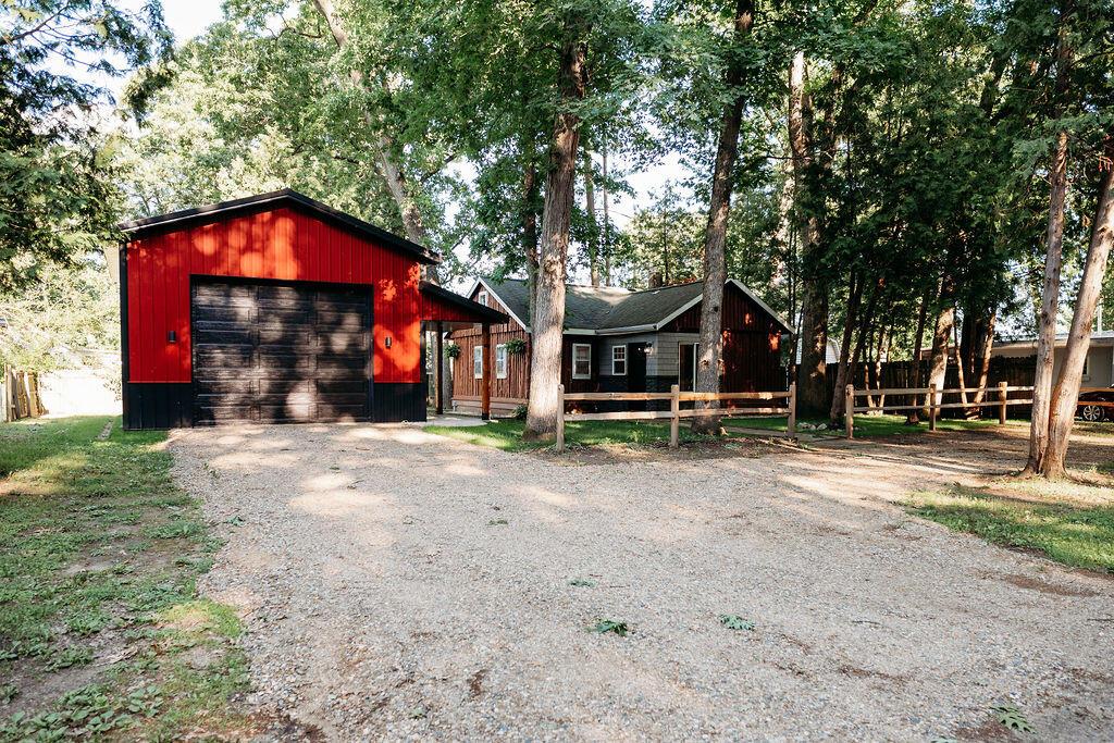 Image 2: OhShoot-HouseGoblessession-9317