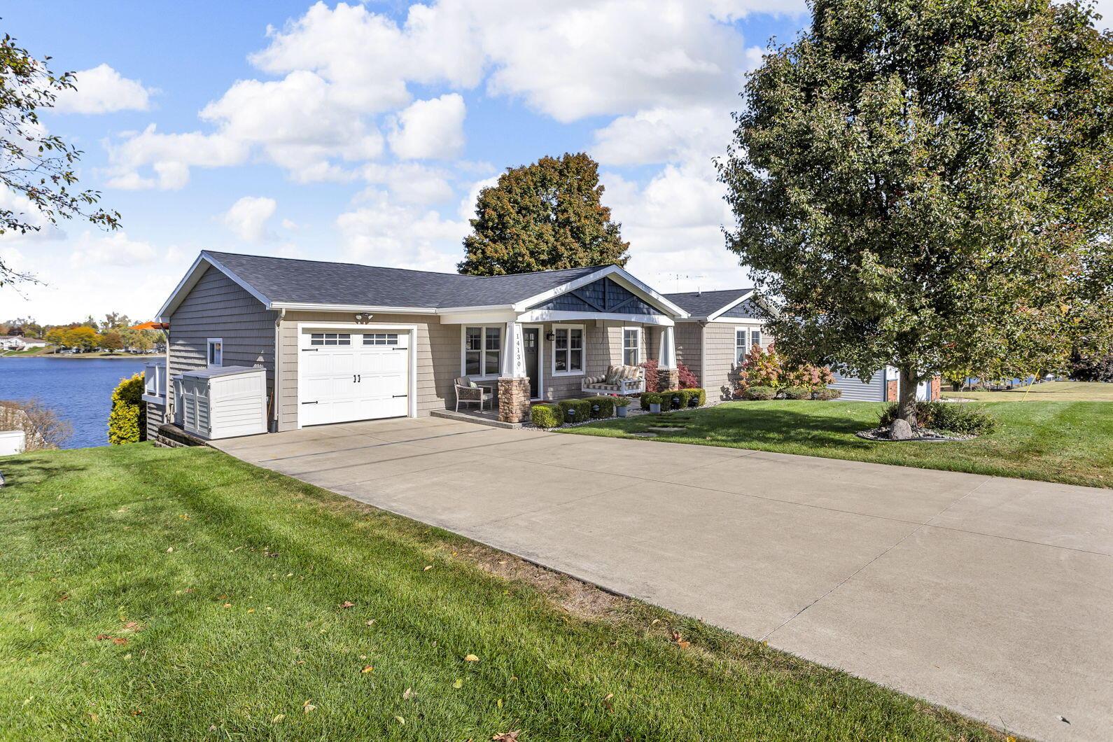 Image 2: 1-web-or-mls-0N0A3305