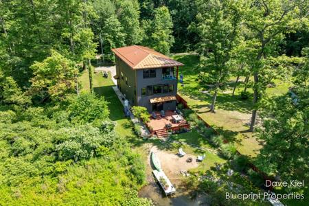 6840 Flower Drive