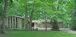 560 Lake Drive