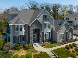 541 Ridgeway