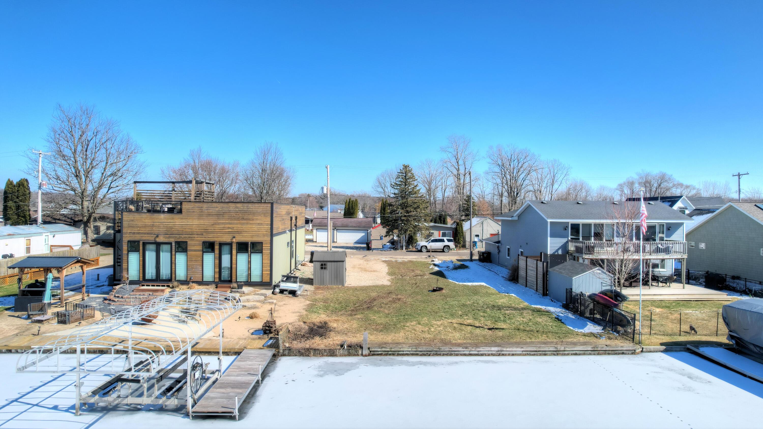 Image 4: DJI_0907_08_09_10_11