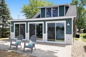 2019 Lakeview Drive