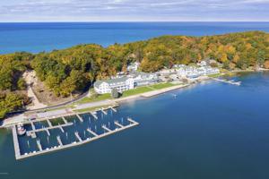 8567 S Portage Point Drive