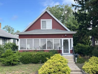 541 Howard Avenue