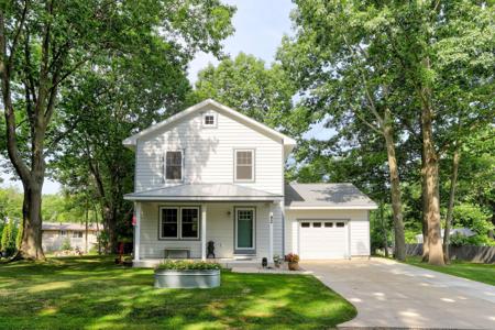 82 Euclid Street