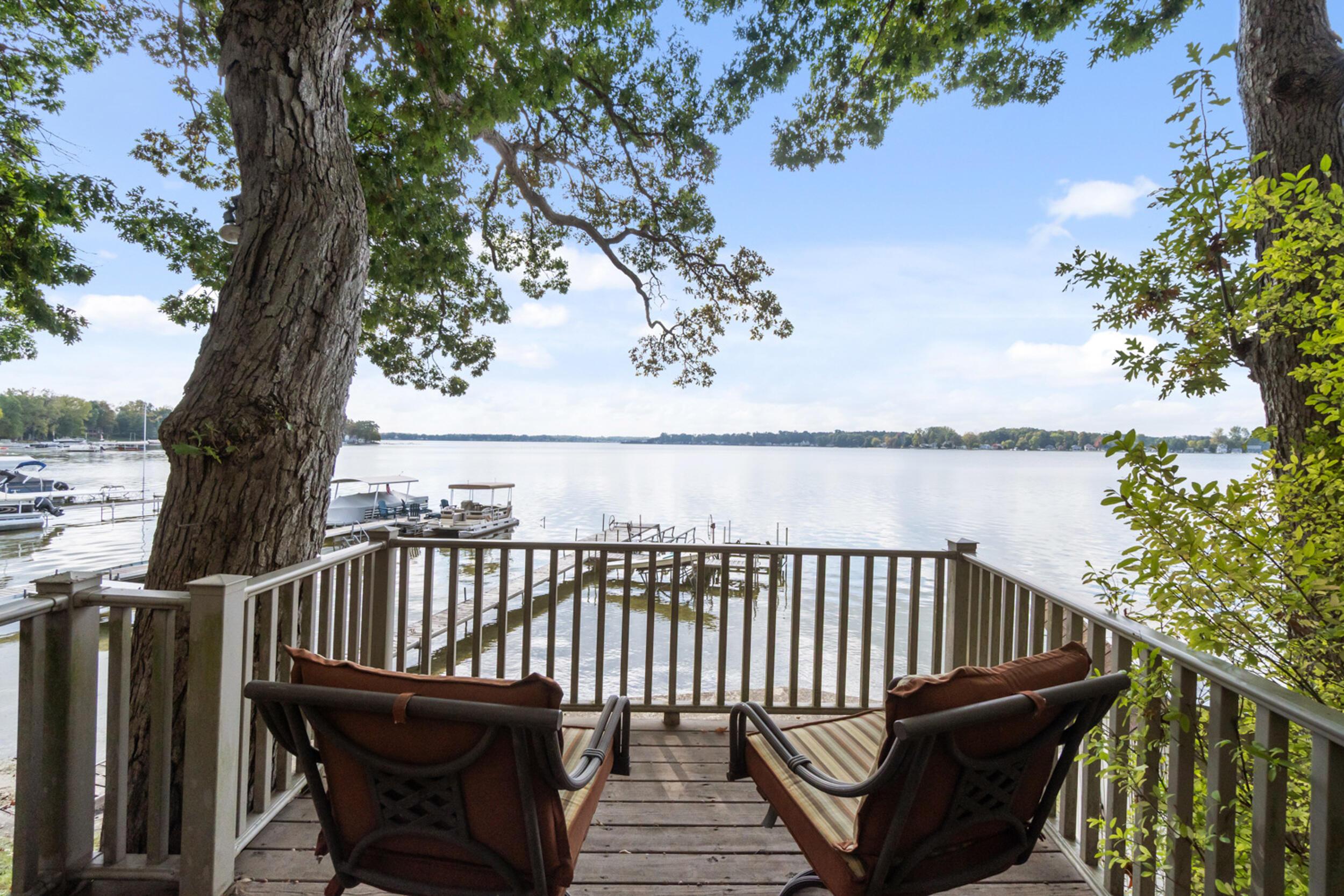 Image 3: 63_4276 echo cove manitou beach mi (exte