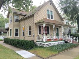 903 Lions Park Drive
